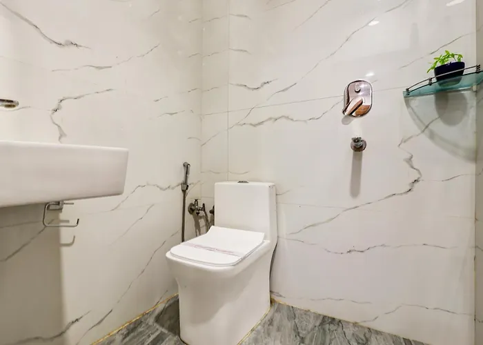 Hotel Star Pahar Ganj Delhi